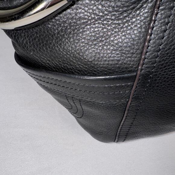 B. Makowsky Black Pebble Leather Shoulder Bag A93569 - Picture 4 of 8